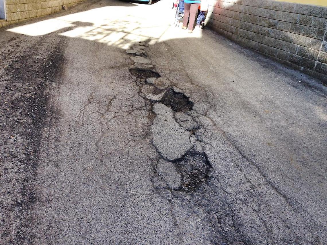 PAVONE. Strade disastrate. Perenchio: "stiamo intervenendo"