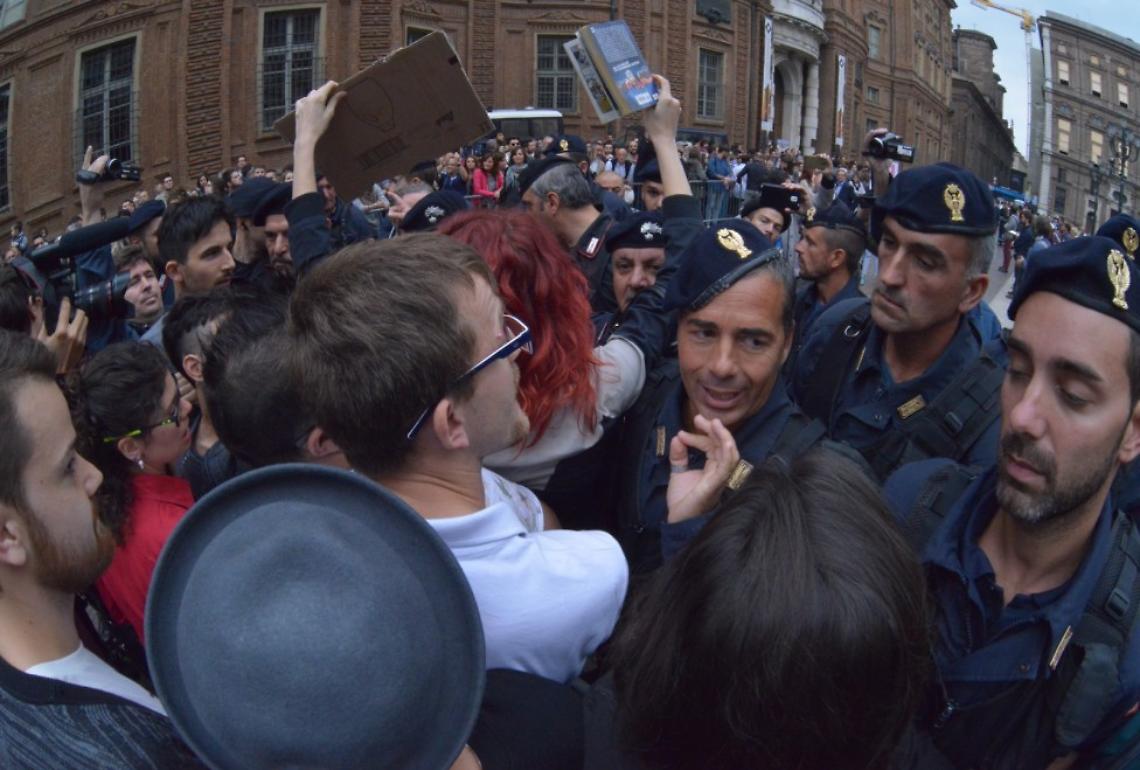 TORINO. Sentinelle in piedi concludono presidio