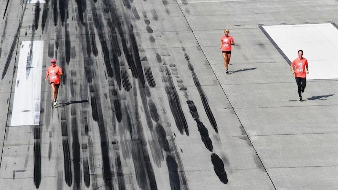 CUNEO. In mille gareggiano alla Airport Run su pista aeroporto