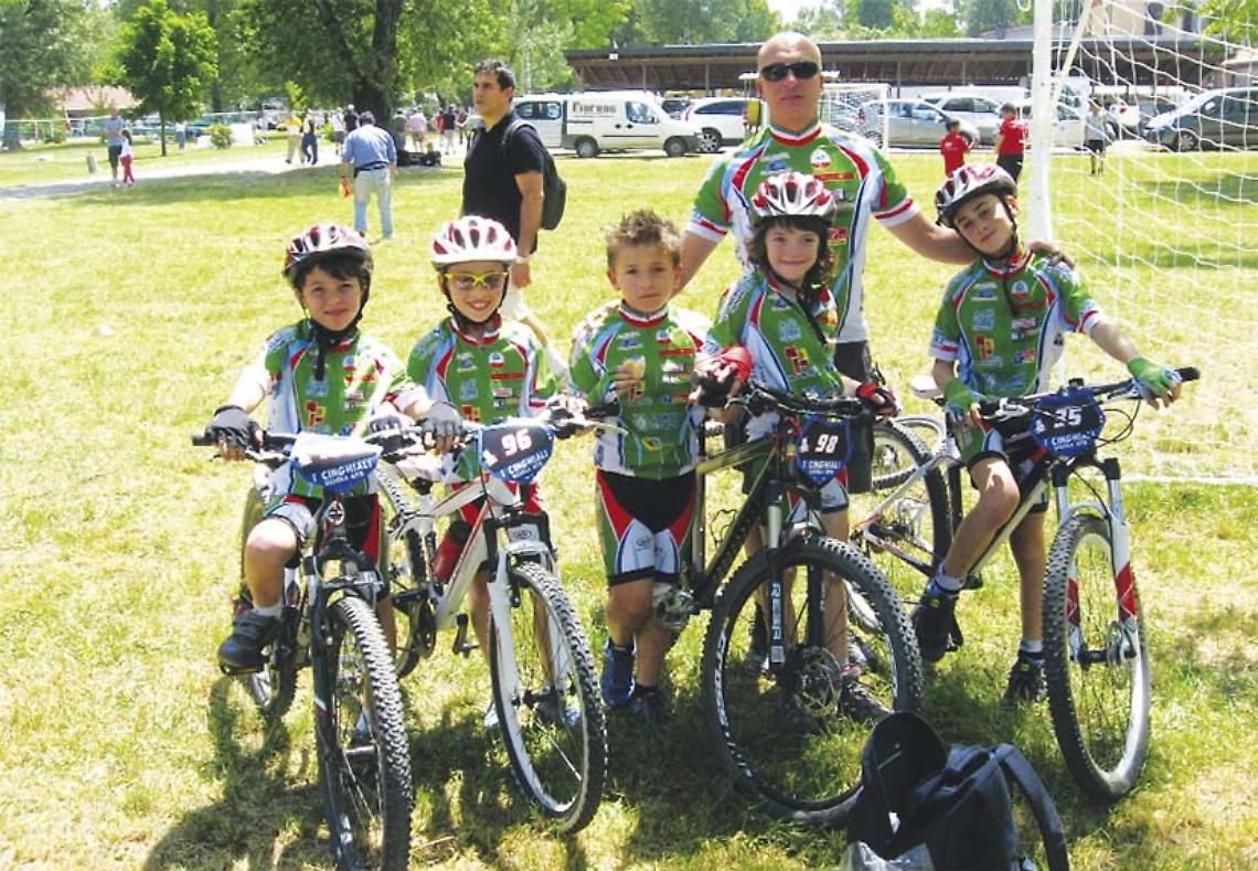 MOUNTAIN BIKE. Bussolino Sport in sella con grinta e tenacia