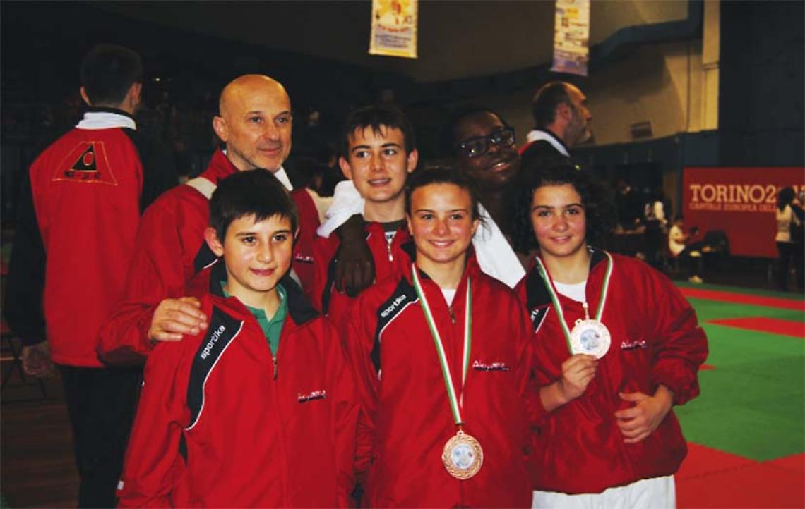 KARATE. Tris di medaglie per l’ Akiyama Settimo 