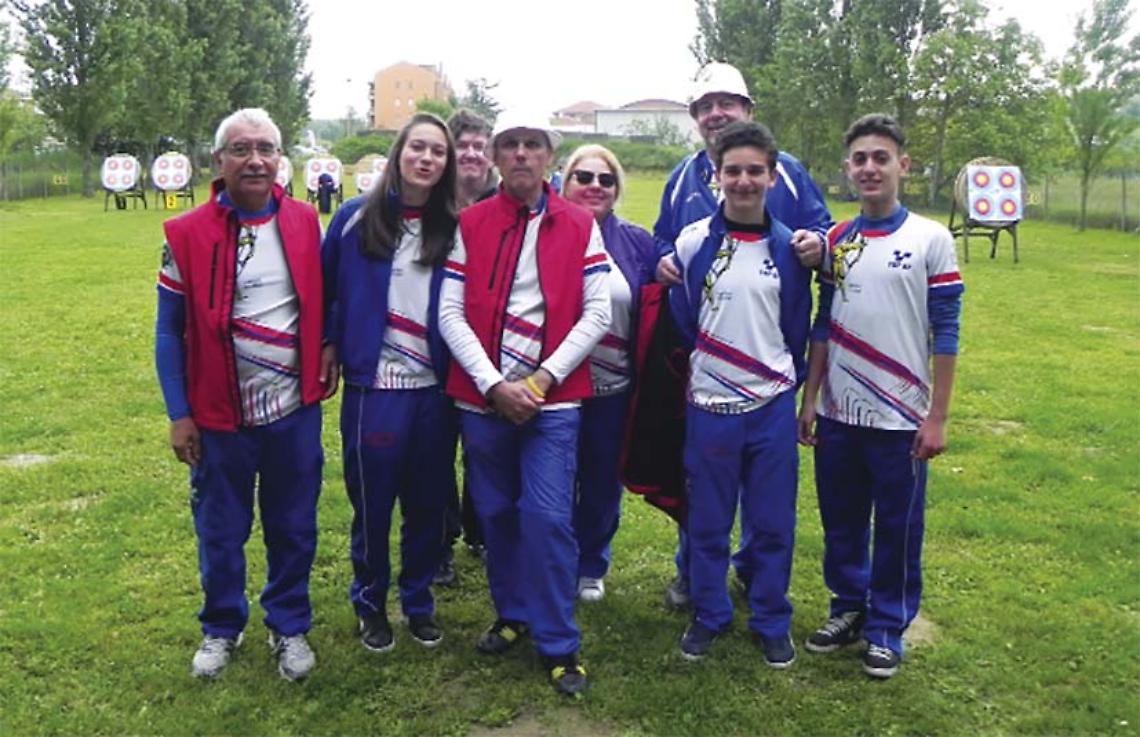 TIRO CON L'ARCO. Maggio porta in dote tante medaglie agli Arcieri Varian