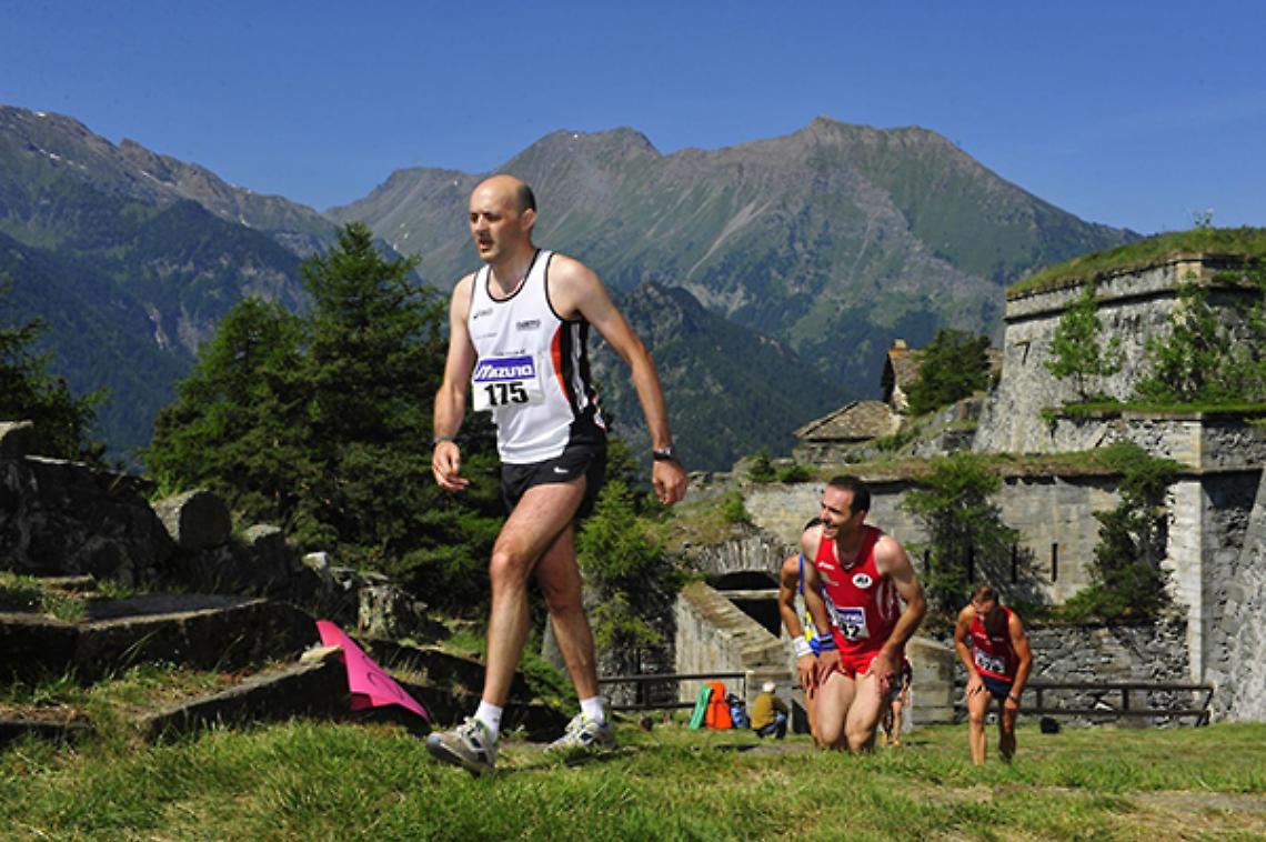 FENESTRELLE. Gran finale della Crazy verticale running week
