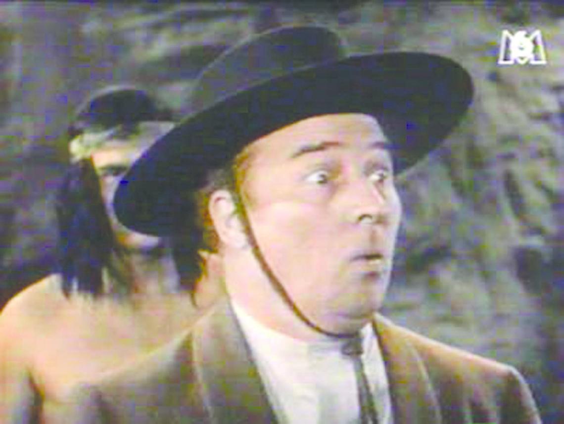 VOLPIANO. Il vicesindaco è muto come Bernardo (il servo di Zorro)