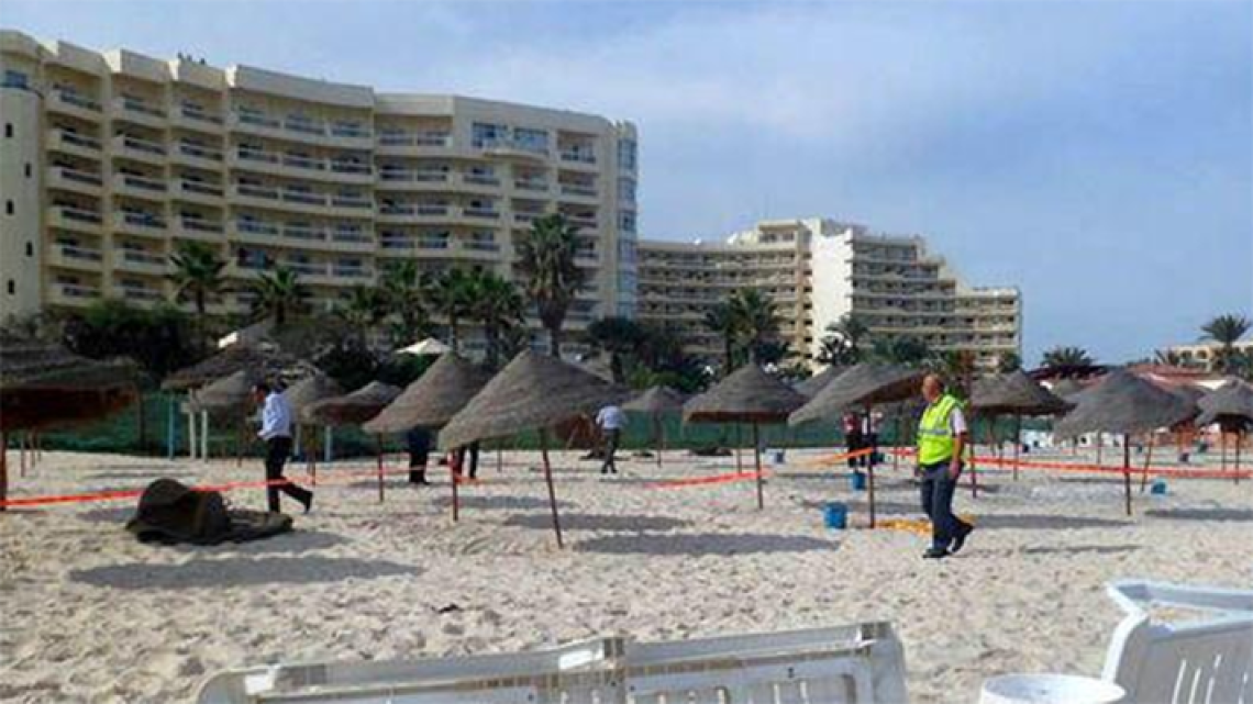TUNISIA. Almeno 28 morti, tutti turisti