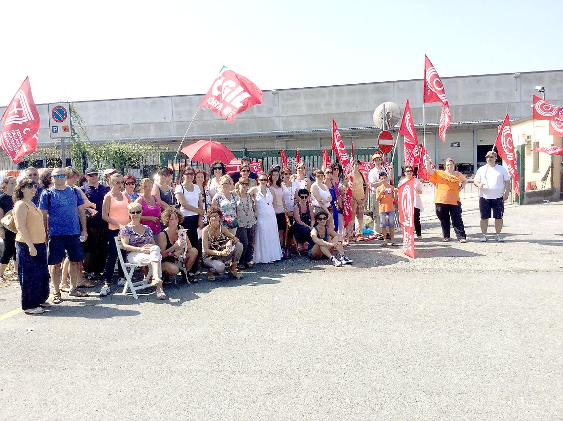 SETTIMO. Lavoratori Tnt in sciopero, 239 esuberi