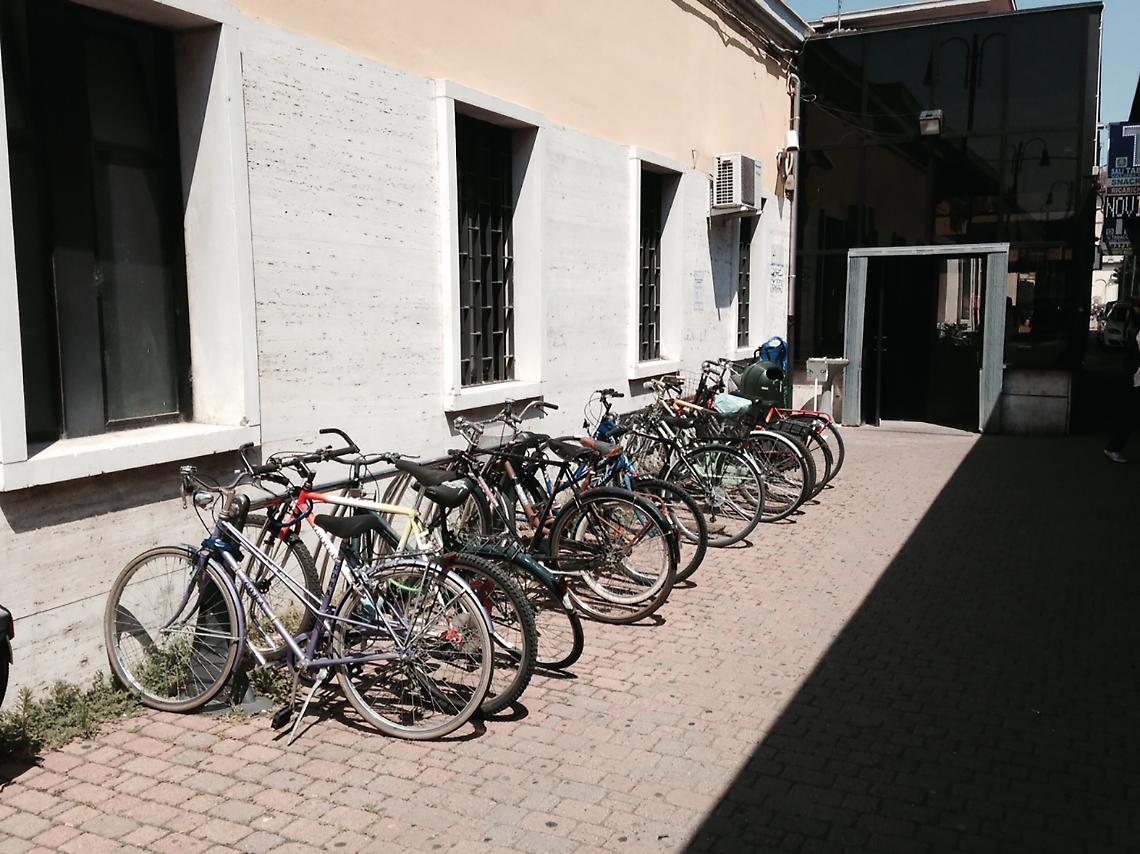 CHIVASSO. Ladri di biciclette alla stazione ferroviaria