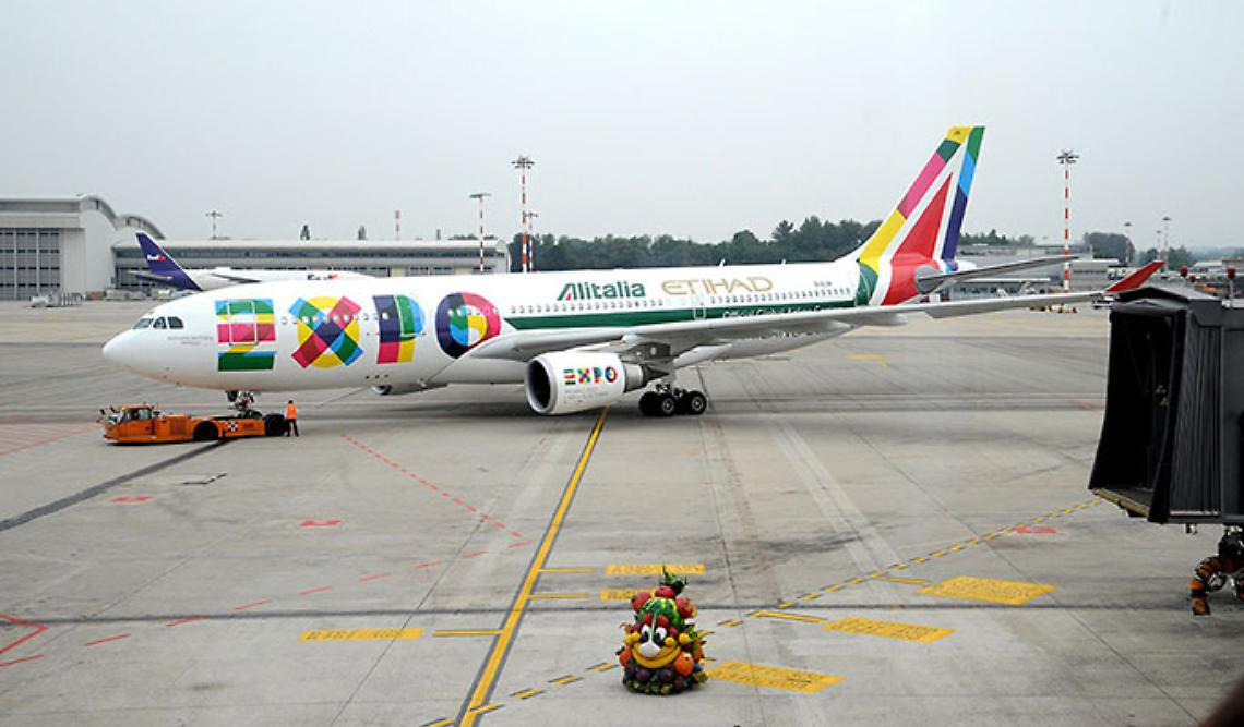 MILANO. Expo: Etihad - Alitalia festeggiano visitatore numero 100mila
