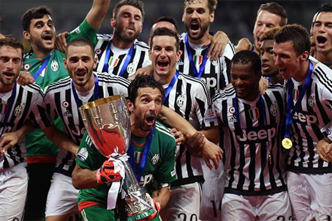 CALCIO. Juventus a Villar, giro del campo con ultimi tre trofei