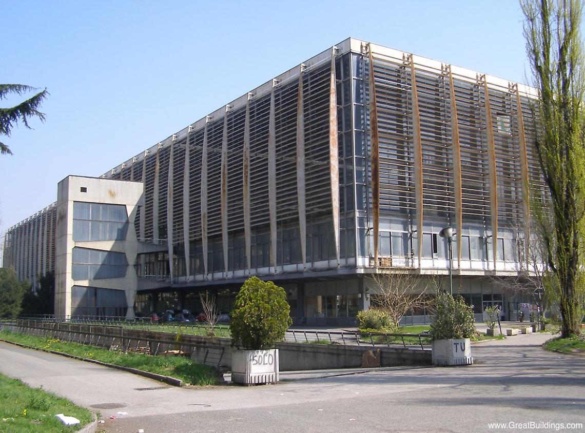 TORINO. Incendio Palazzo del Lavoro, si analizzano filmati telecamere