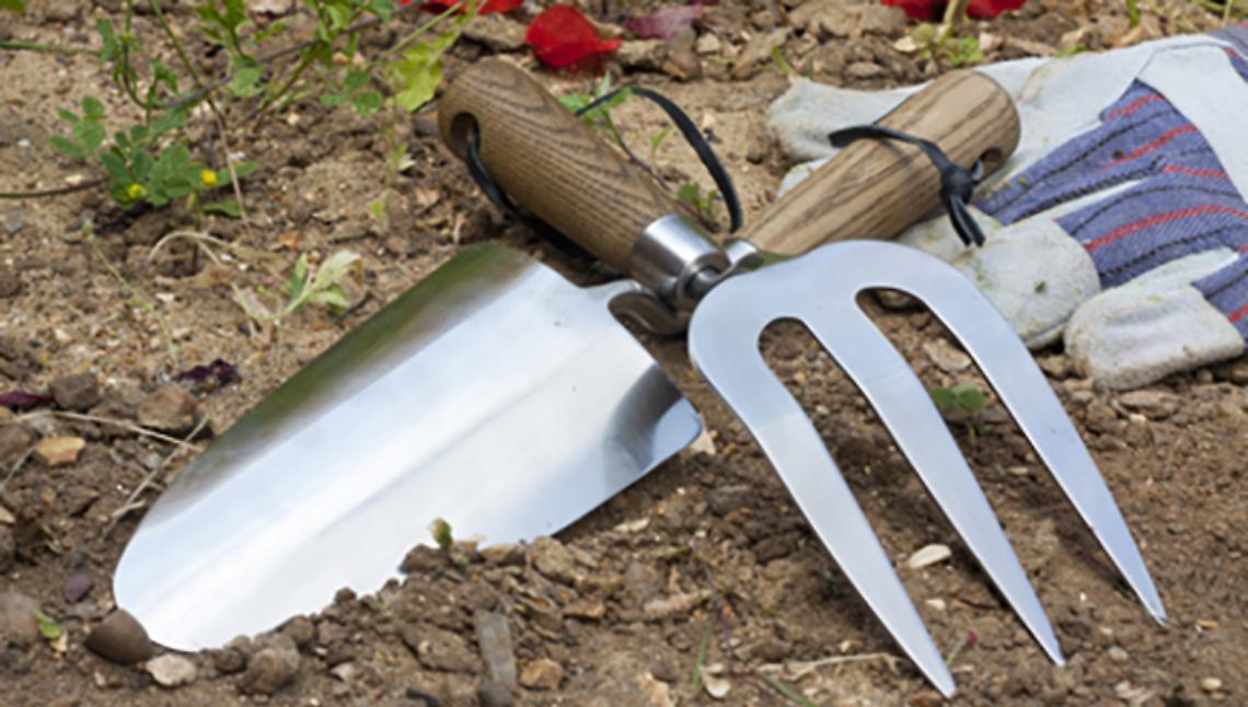 BIELLA. Furti: rubate 20 motoseghe e utensili da giardino