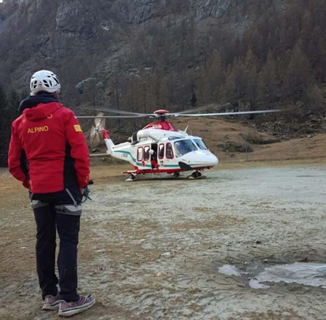 BARDONECCHIA. Incidenti montagna: col quad in scarpata, salvi motociclisti