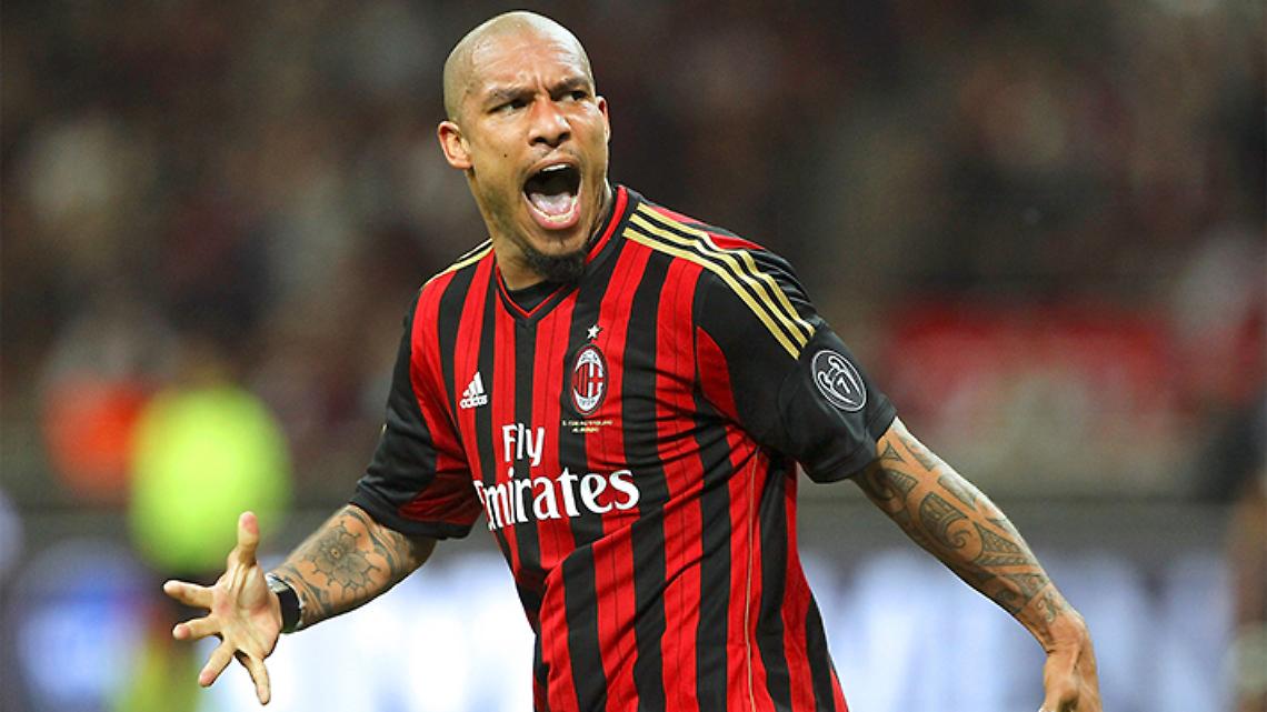 MILAN. De Jong ko, lesione a flessore e salta Juve