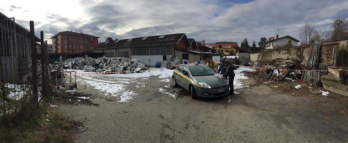 NOVARA. Ambiente: due discariche abusive nel Novarese