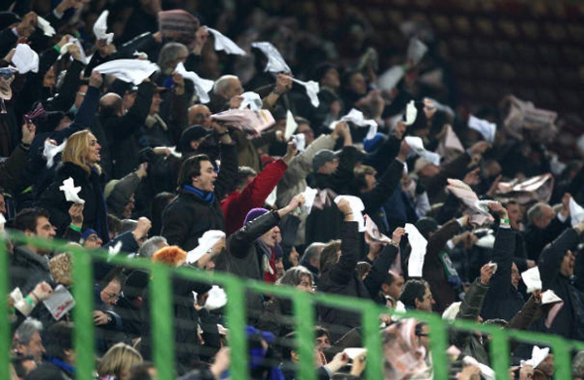 CALCIO. 'Panolada' a San Siro, Pioli 'sorpreso' da Rizzoli