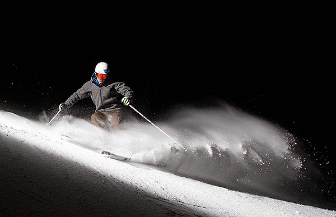 LOCANA. Sci in notturna all’Alpe Cialma