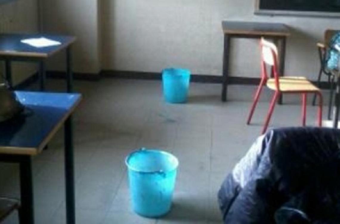 CIRIÈ. Negli Istituti di Ciriè tutti a guardare il soffitto