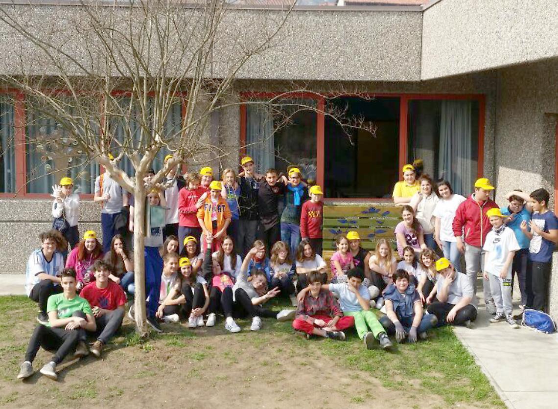 LESSOLO. Nontiscordardimè: le scuole progettano i loro spazi