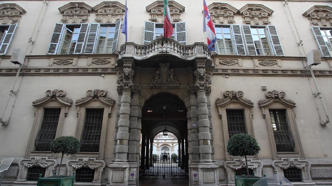 TORINO. Presidio davanti Regione, no tagli borse studio