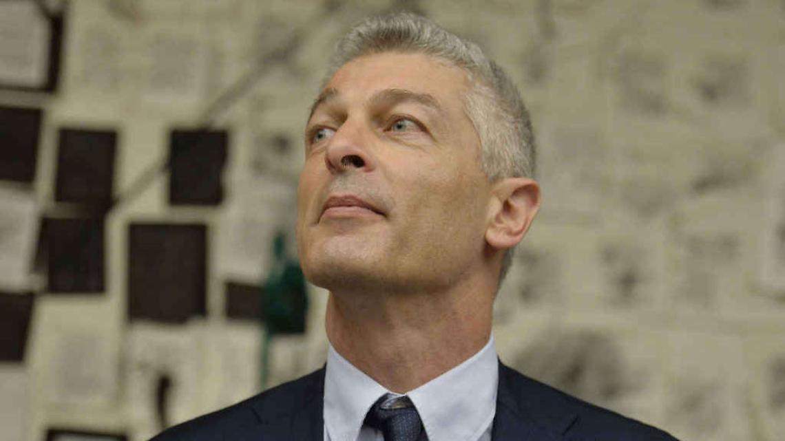 IVREA. M5s: Morra, a noi Ivrea, a voi Leopolda e le cene eleganti