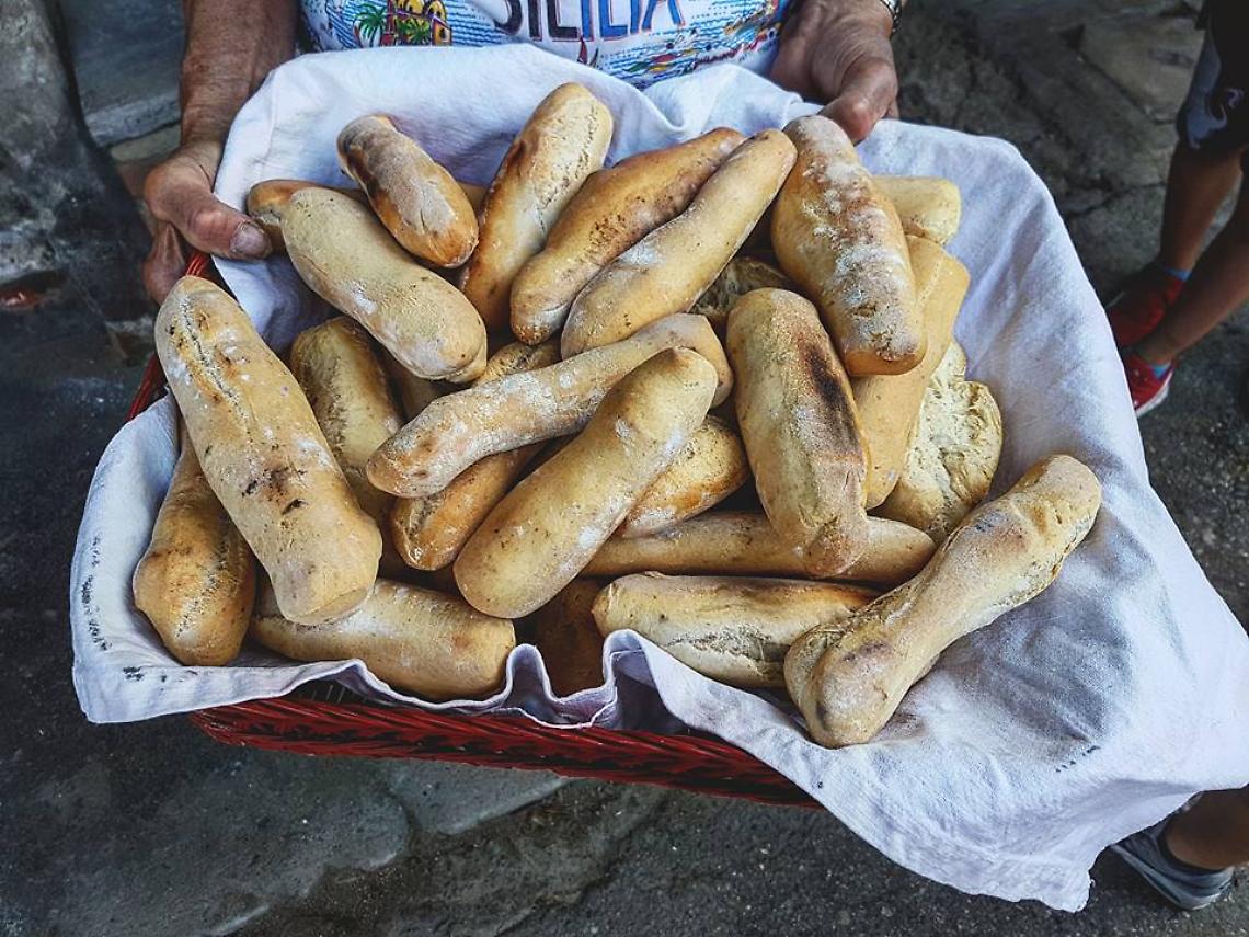 SAN MARTINO. Il pane come si faceva una volta...