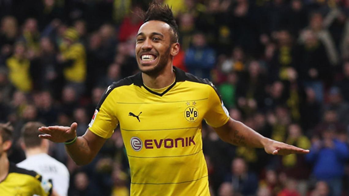 CALCIO. Milan studia Aubameyang, Manolas vuole restare