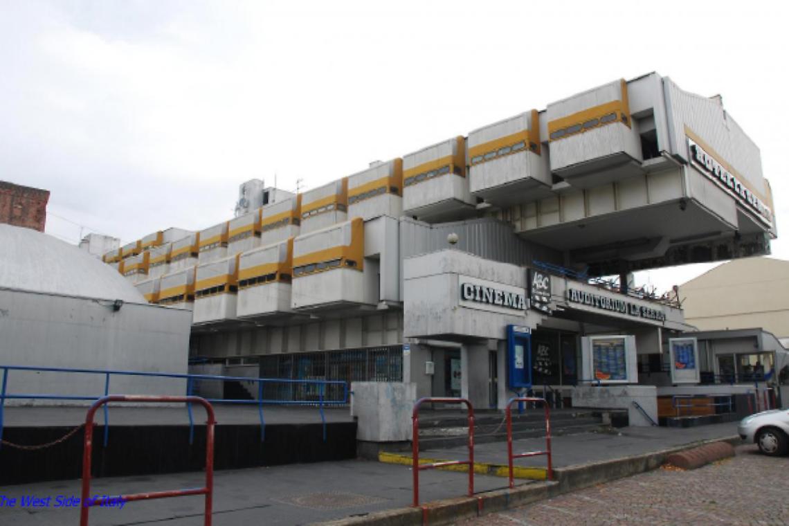 IVREA. ll Comune parteciperà all’asta per “La Serra”
