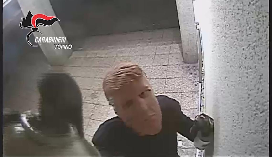 TORINO. Assalti ai bancomat, banditi figli di ergastolano