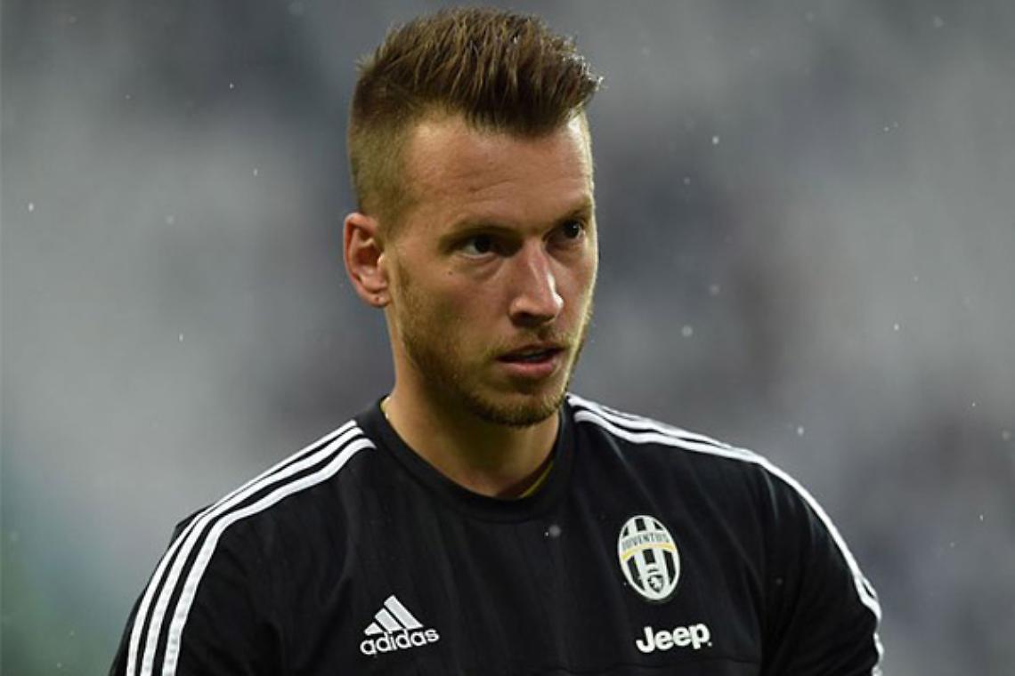 CALCIO. Juve: Neto a Valencia, a bianconeri 7 milioni