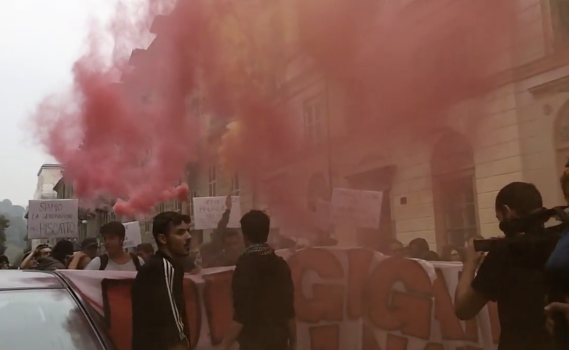 TORINO. G7: scontri a corteo protesta, fermato manifestante