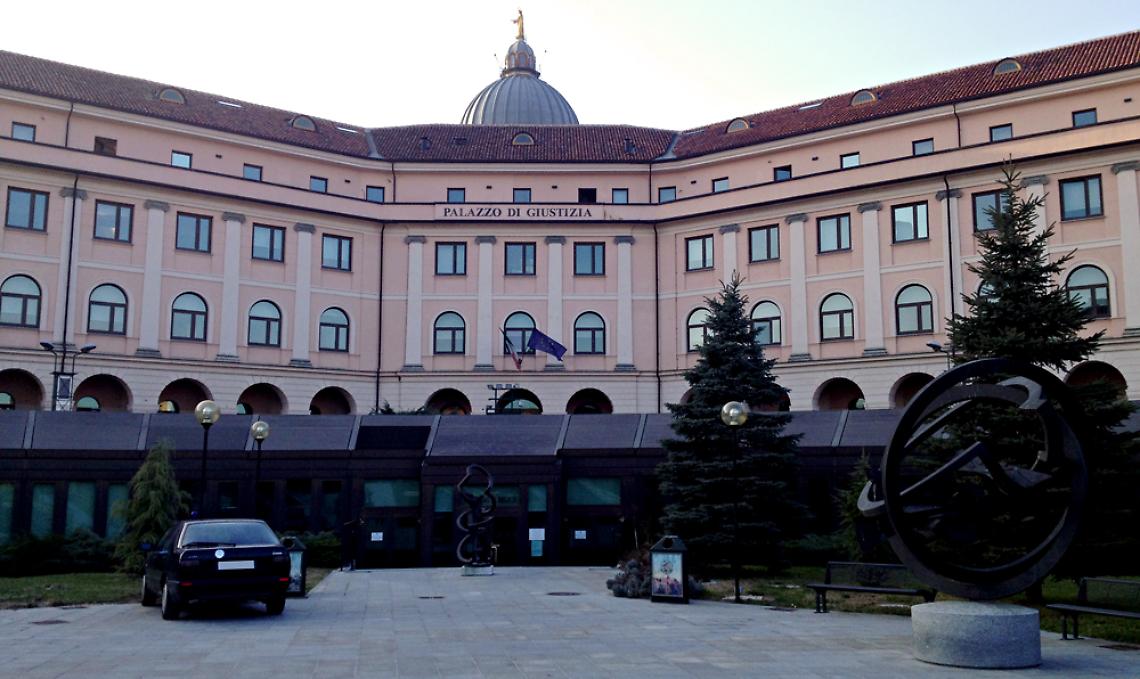 ASTI. Violenza donne: botte alla convivente, condannato astigiano