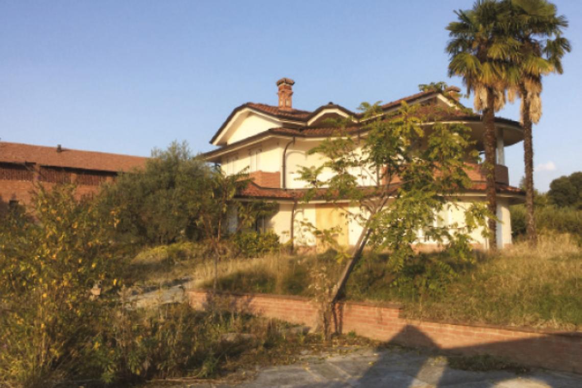 MONTALENGHE. Il Comune non vuole la villa dei sinti