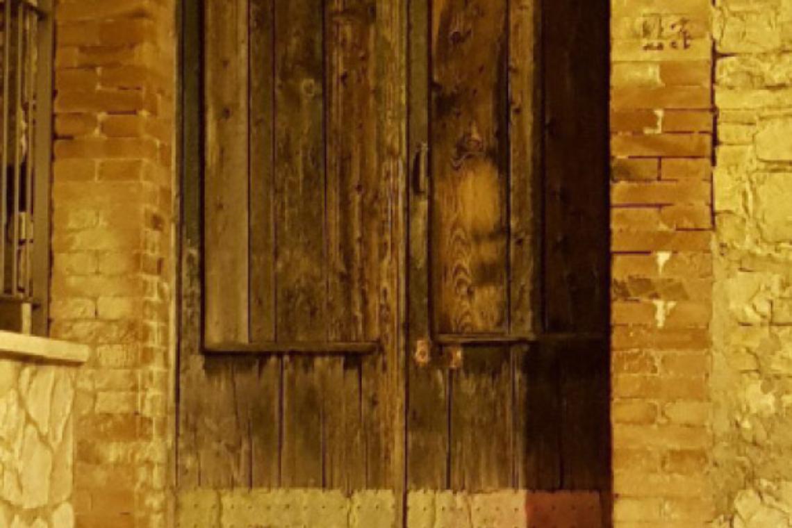 SAN GIUSTO. Compare il volto di Padre Pio, gli requisiscono la casa