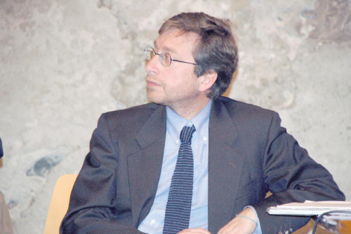 IVREA. Olivetti, Ivrea sotto choc, 'nostri morti di serie B'