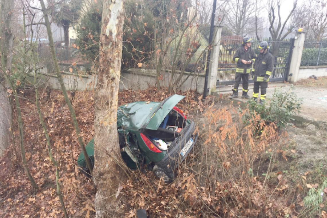 GASSINO. Incidenti stradali: migliora ragazza ferita a Castagneto Po