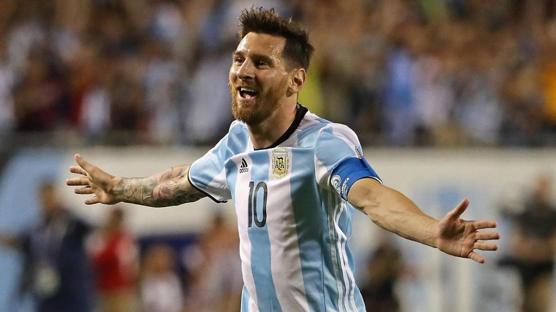 CALCIO. L'Italia a Manchester contro l'Argentina di Messi