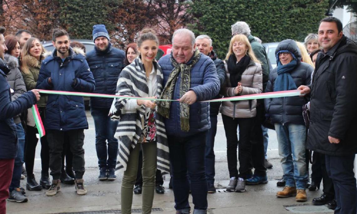 LOMBARDORE. Tornano le rose in paese... riapre il fioraio!