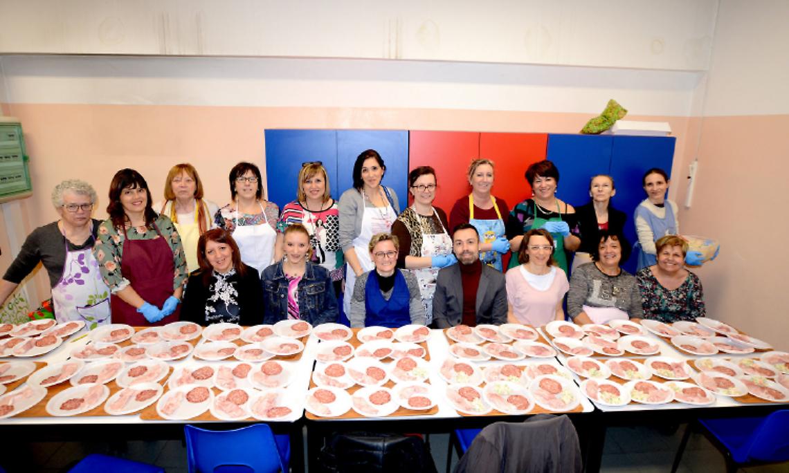 SETTIMO TORINESE. A tavola per ricomprare strumenti