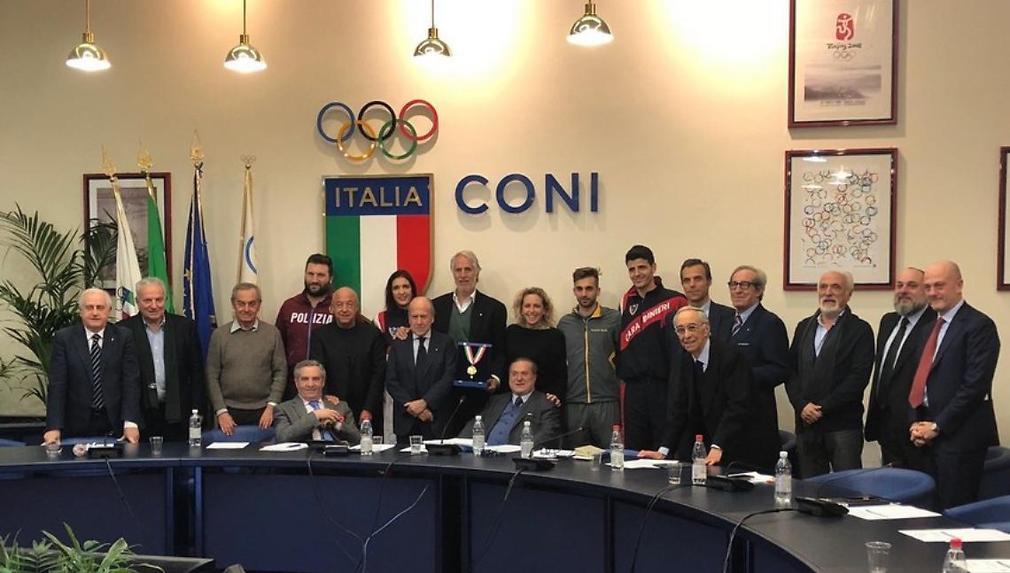 SCHERMA. Consegnato il Collare d'oro a Errigo, Garozzo e Cassarà