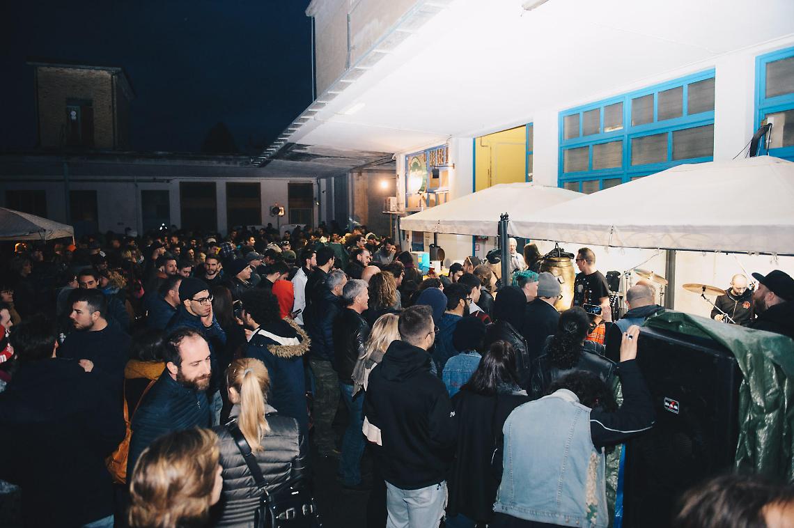 MATHI. Grandissimo successo per l'Happy Beer Day al Birrificio Lungo Sorso