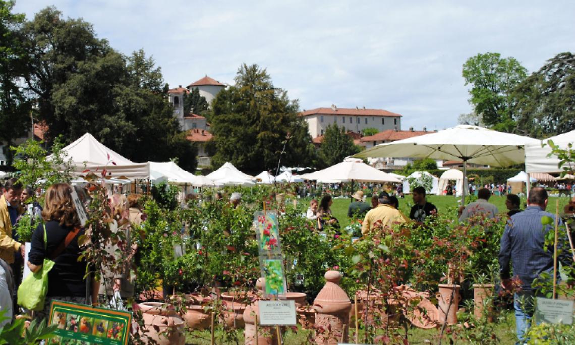 CARAVINO. Tre giorni per il giardino