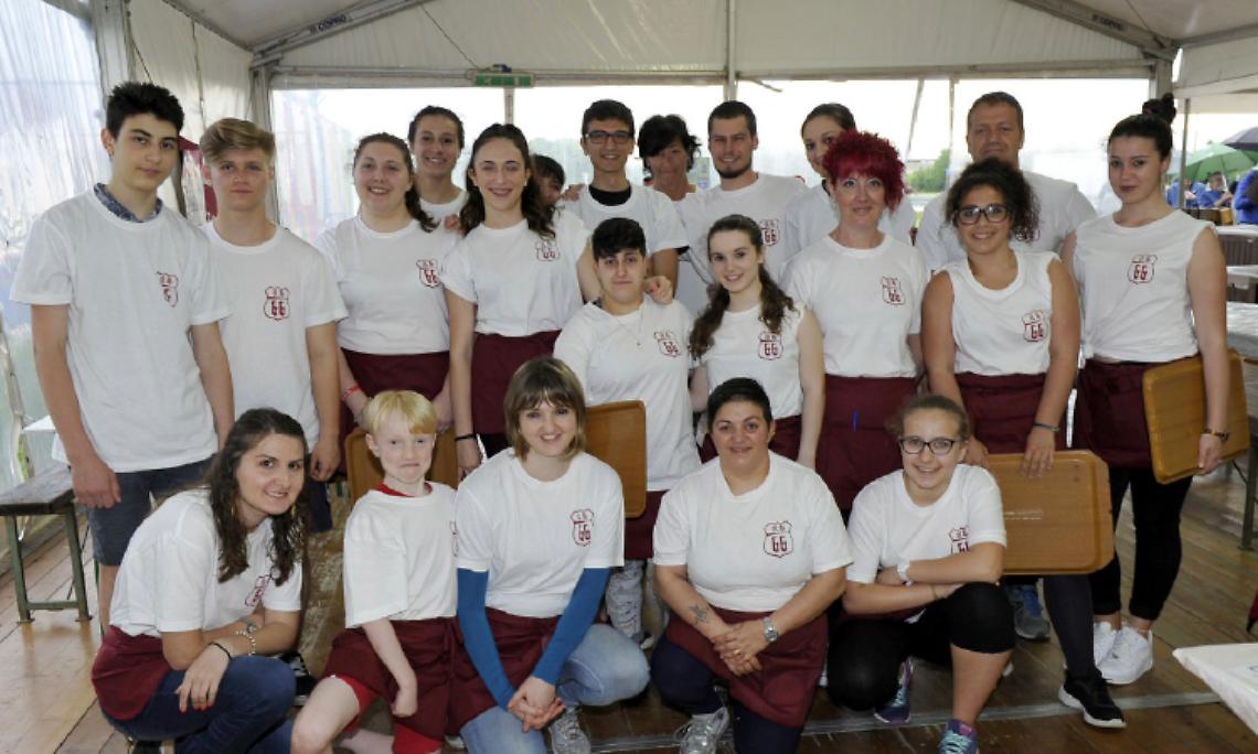 TORRAZZA. Risate e carne grigliata alla “Sagra del Tomino”