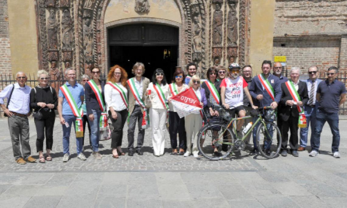 CHIVASSO. Vento Bici Tour fa tappa in città