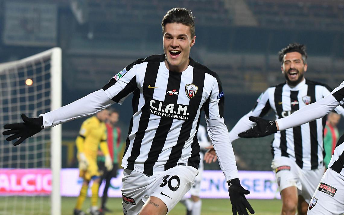 TORINO. Calcio: Juve; torna Favilli, 7mln per il giovane attaccante