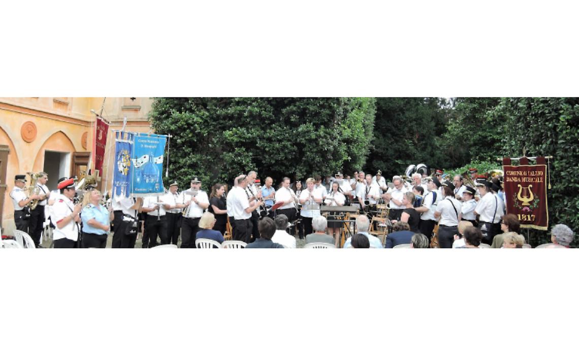 MAZZE'. Gran successo a villa Bin per i 40 anni de La Fiorita