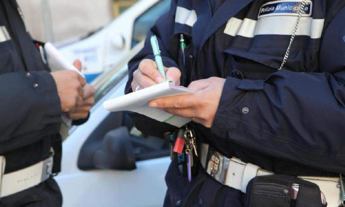 Gli mandano la multa via Pec ma non lo avvisano: il verbale passa da 167 a 1500 euro