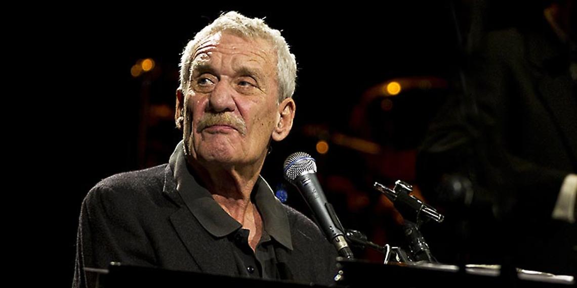ROMA. Musica: Conte, 50 anni Azzurro sono 50 anni di mia carriera