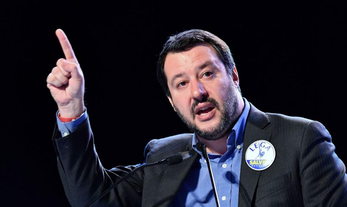 ROMA. Salvini alla guerra dei negozietti etnici, stop alle 21