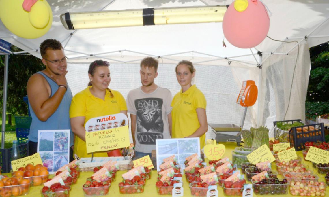 SAN MAURO. Che sapore lo Street Food delle Fragole al parco