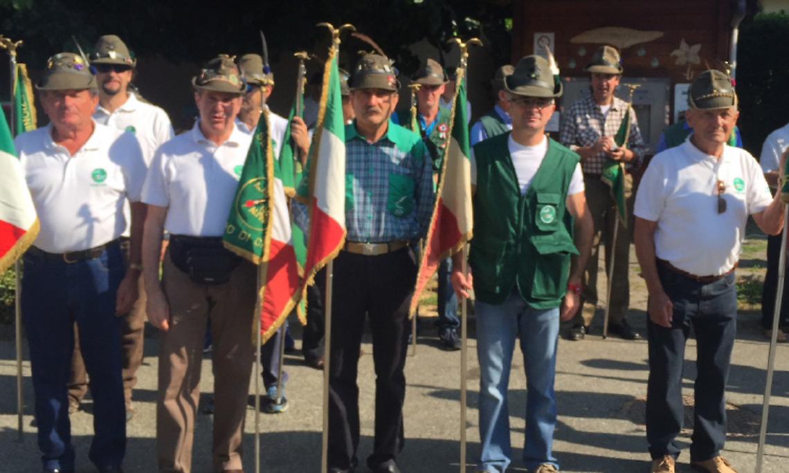 MAZZE'. 60 anni per il Gruppo Alpini di Tonengo
